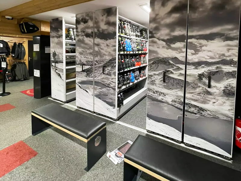 Ski hire shop Val Sports in 110 rue du Mont Cenis, Lanslebourg Val Cenis
