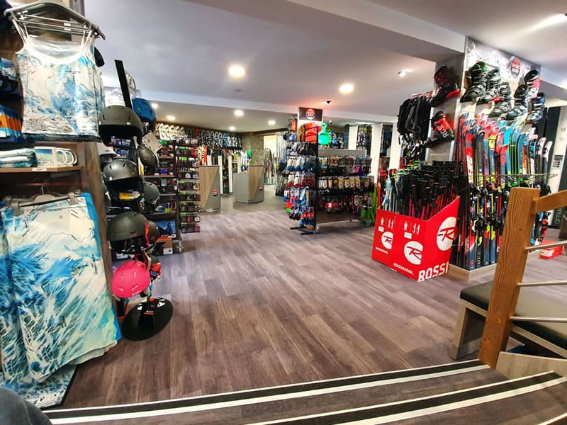 Ski hire shop Aussois Sports in 20 Rue d'en Haut, Aussois