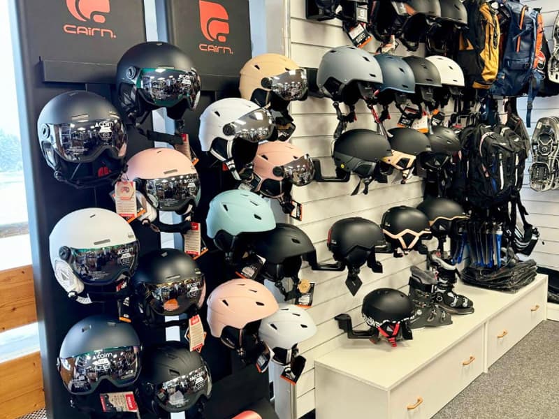 Ski hire shop Marin Sports in 2804 Route de la Cry Cuchet - Pied des Pistes, Combloux