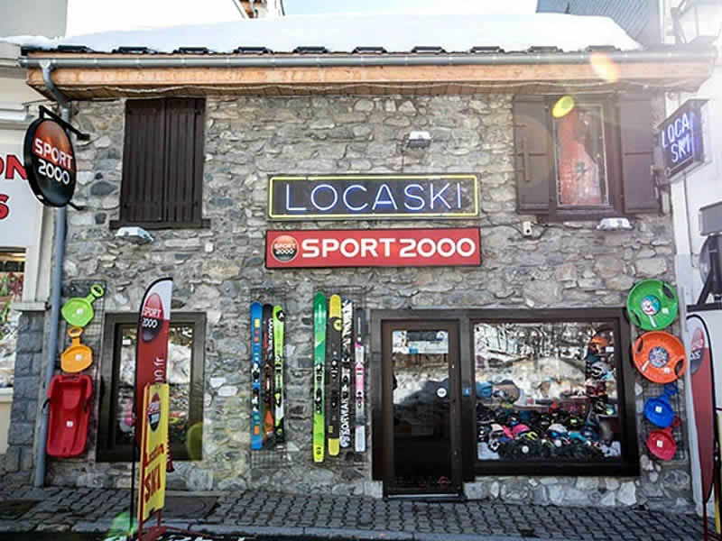 Ski hire shop Locaski in 4 Rue Ramon, Bareges