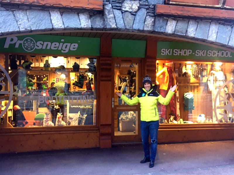 Ski hire shop Prosneige in 61, rue des Jeux Olympiques - Immeuble le tremplin, Meribel