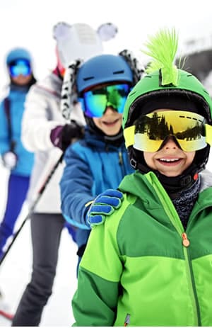 Kids ski lesson - What is the best age to start skiing?