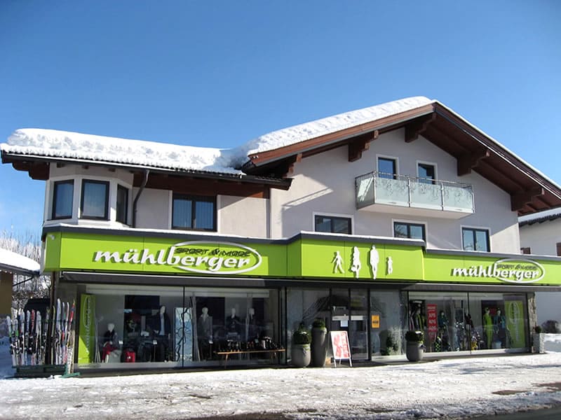 Ski hire shop Sport & Mode Mühlberger in Alleestrasse 31, Kössen