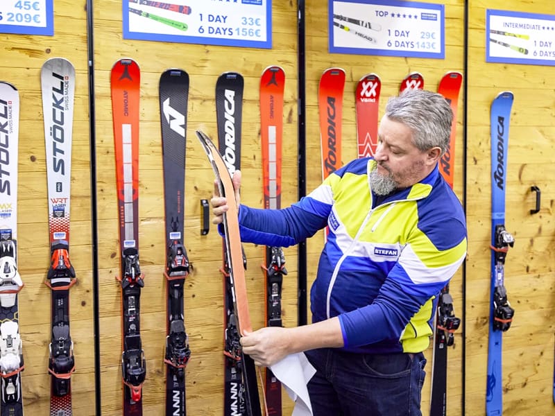 Ski hire shop Sportservice Erwin Stricker in Kurzras / Maso Corto 12e, Schnals