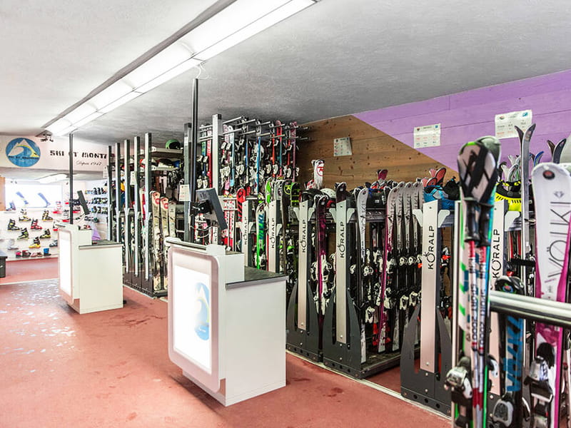 Ski hire shop Rolland SPORT 2000 in Avenue de Chasseforêt, Pralognan La Vanoise