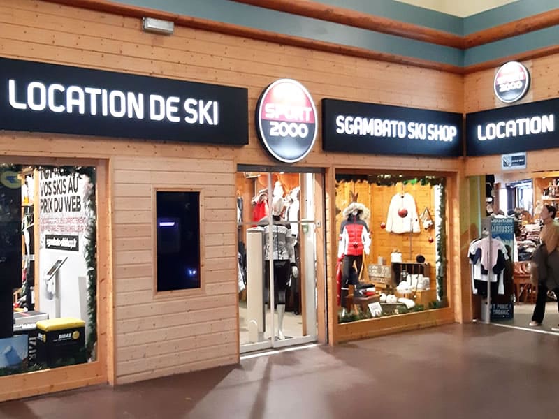 Ski hire shop Sgambato Ski Shop in Centre Commercial la Roche Béranger, Chamrousse