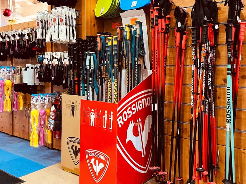 Ski hire shop Dumoulin Sports in Chef Lieu, Crest-Voland