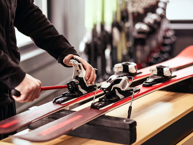 Ski hire shop Snow & fun Hinterglemm in Dorfstrasse 204, Hinterglemm