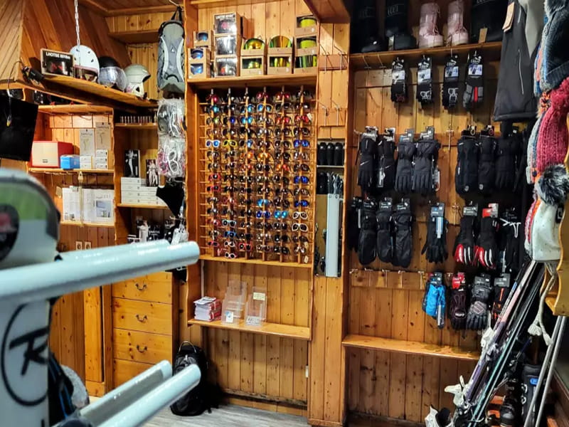 Ski hire shop Ekosport-Rent Foux de Ski in Étoile des neiges, La Foux d’Allos