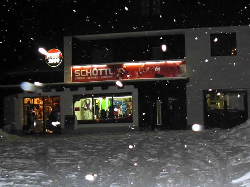 Ski hire shop SPORT 2000 Schöttl in Falkenburg 102 in 8952 Irdning (10 min. von Tauplitz), Tauplitz