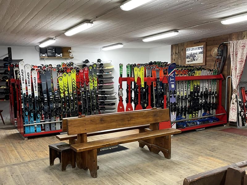 Ski hire shop Noleggio Sci La Soletta in Frazione Pila, 45, Gressan