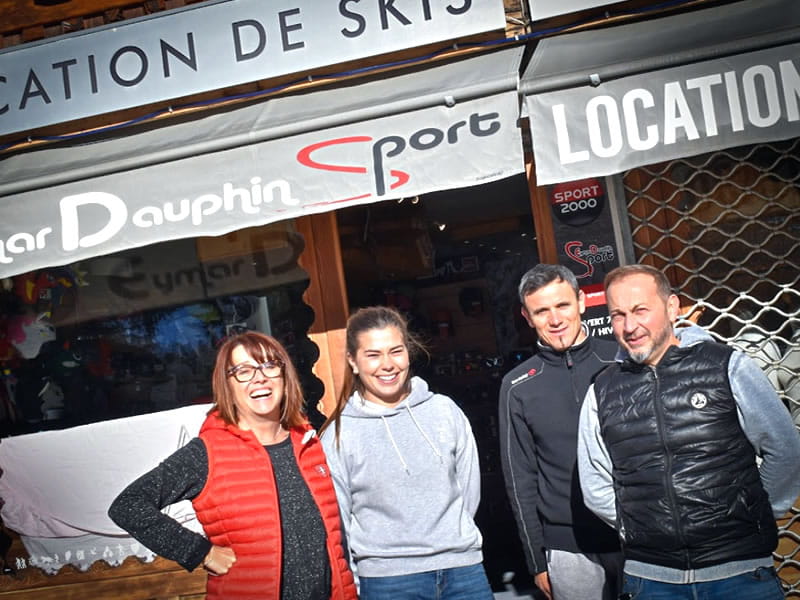 Ski hire shop Eymar Dauphin Sports in Galerie Commerciale (face aux pistes), Saint Leger les Mélèzes