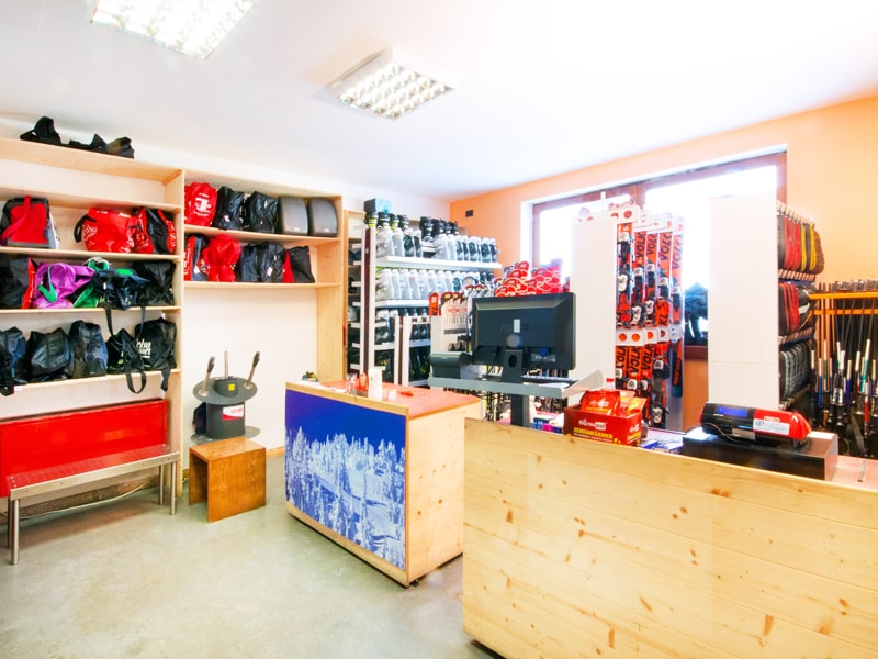 Ski hire shop Celso Sport - Bormio 2000 in Galleria commerciale Bormio 2000 - Via Buccellina, 1, Bormio 2000-Valdisotto