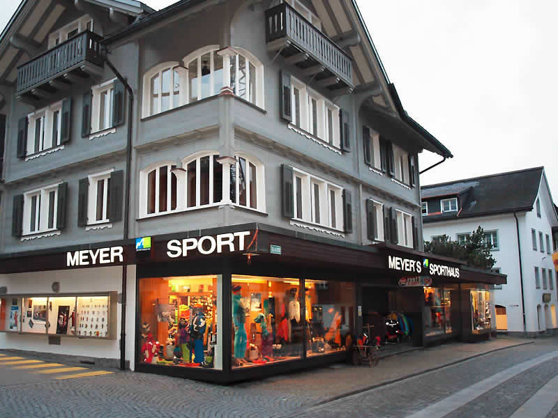 Ski hire shop Meyer's Sporthaus in Gotthardstrasse 62, Andermatt