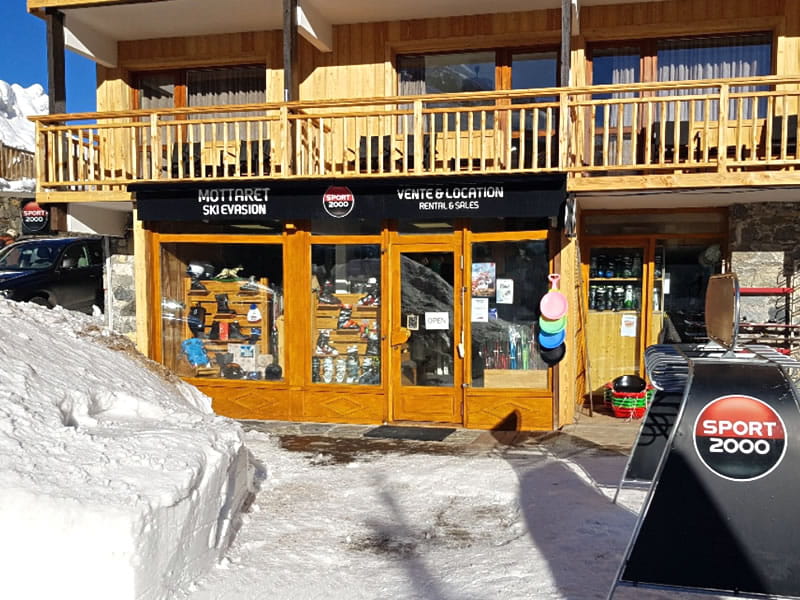 Ski hire shop Mottaret Ski Evasion in Hôtel Le Mottaret, Meribel Mottaret