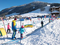 Ski lessons for children - Kids area Snow & Fun Hinterglemm