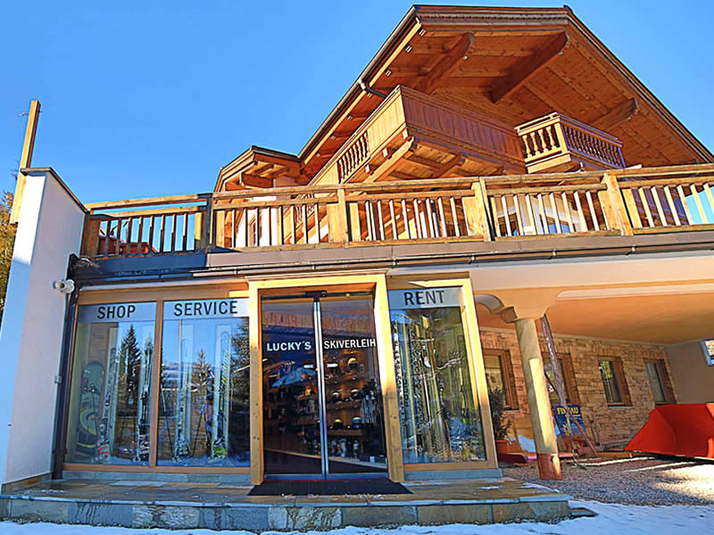 Ski hire shop Lucky's Skiverleih in Königsleiten 78, Königsleiten-Wald