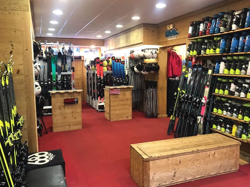 Ski hire shop La Skirie in L’Eperon- 70 Avenue de la Muzelle, Les Deux Alpes