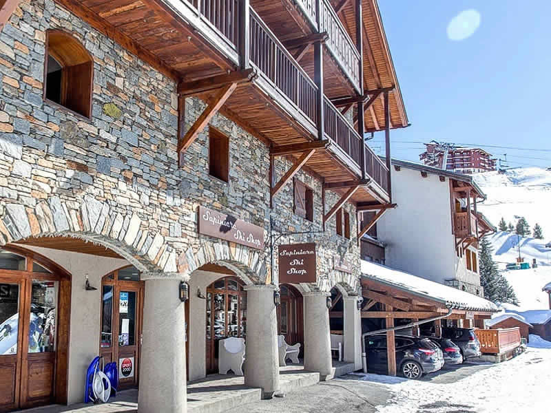 Ski hire shop La Sapinière Sport in Le Hameau de la Sapinière - Quartier de reberty - Les montagnettes 3 vallées, Les Menuires