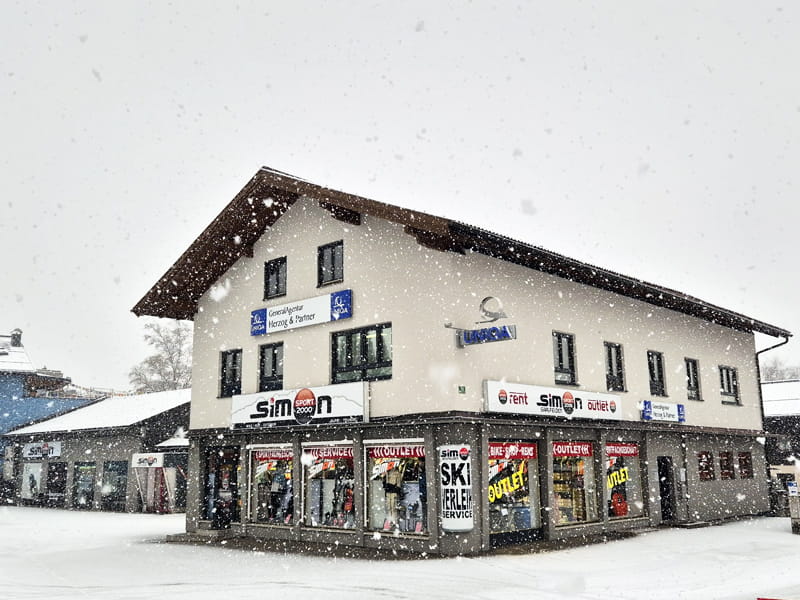 Ski hire shop SPORT 2000 Simon in Leogangerstraße 23, Saalfelden