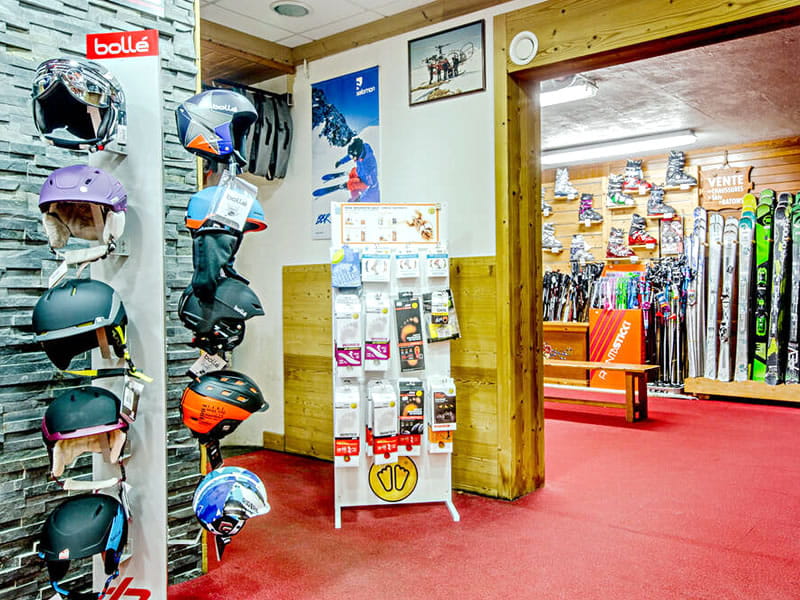 Ski hire shop Jean Sports in Les Grangeraies - Rue Notre Dame, Saint Martin de Belleville