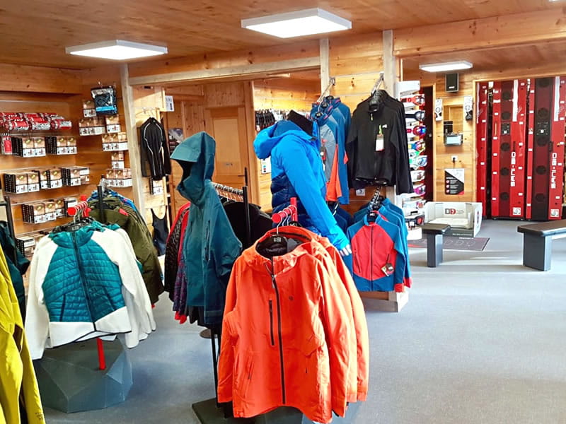 Ski hire shop Twoskigliss in Les Hauts lieux, Les Saisies