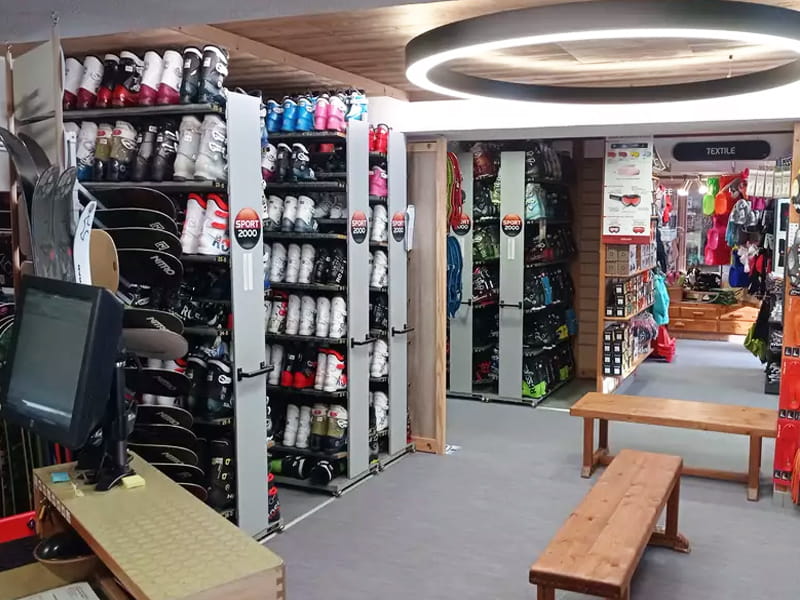 Ski hire shop Aux Deux Freres in Les Vernataux - Le Mollard, Albiez Montrond