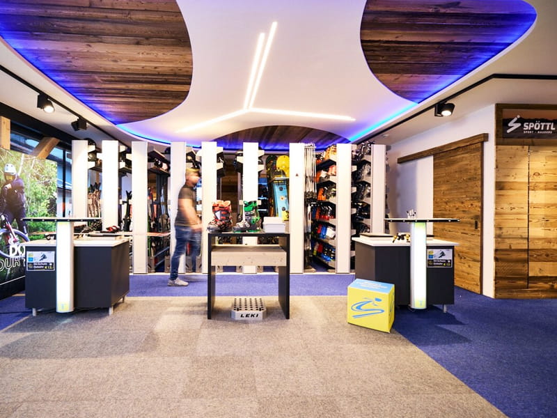 Ski hire shop Sport Nauders Spöttl in Nauders 28, Nauders