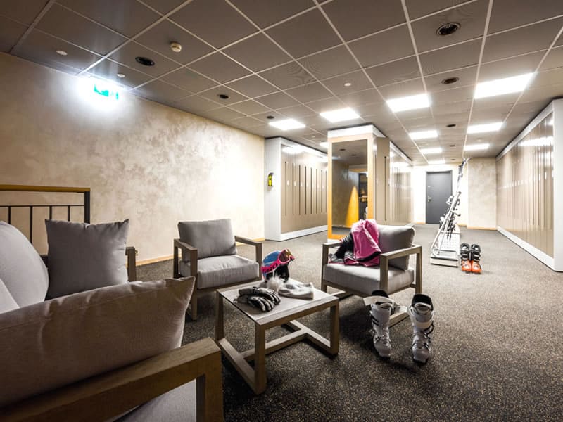 Ski hire shop Gisler Sport in Oberseepromenade 2 - Valsana Hotel und Appartement, Arosa