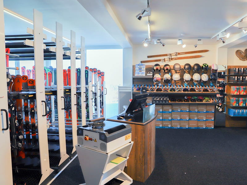 Ski hire shop Sport Steger Resterkogel in Pass Thurn 58 (Bergstation Panoramabahn), Mittersill