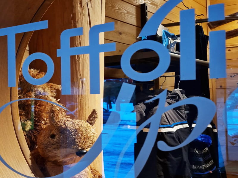 Ski hire shop Toffoli Sport - Noleggio Tremol in Piazzale Telecabina 4/5, Piancavallo