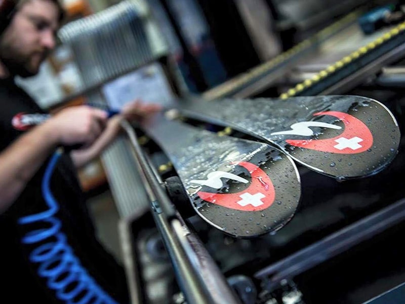 Ski hire shop Toffoli Sport - Noleggio Tremol in Piazzale Telecabina 4/5, Piancavallo