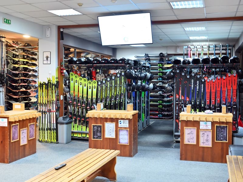 Ski hire shop Ski Mania Bansko in Pirin Str. 92A, Bansko