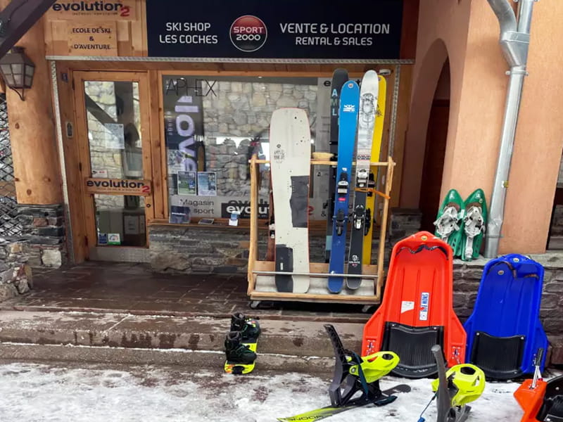 Ski hire shop Ski Shop Les Coches in Place des commerces, La Plagne - Les Coches