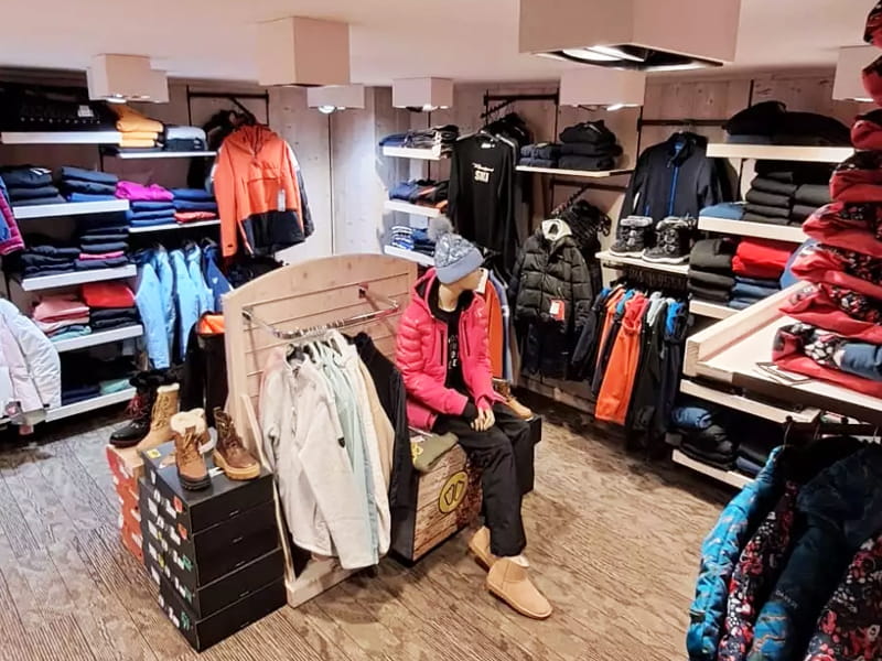 Ski hire shop Ekosport-Rent Ze Shop 1 in Place Joseph Paganon, Alpe d’Huez