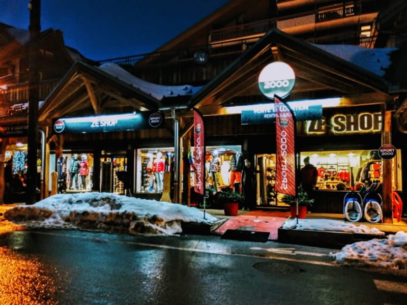 Ski hire shop Ze Shop 2 in Place Joseph Paganon, Alpe d’Huez