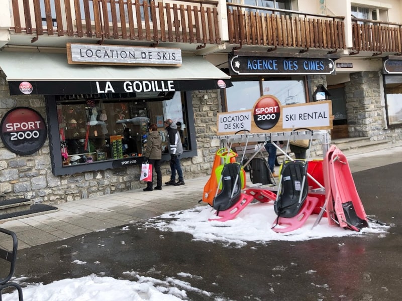 Ski hire shop La Godille in Promenade de Tovière - Le Rosset, Tignes Le Lac