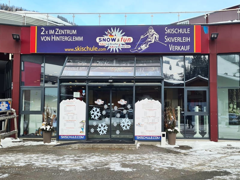 Ski hire shop Snow & Fun Hinterglemm in Reiterkogelbahn Talstation, Hinterglemm