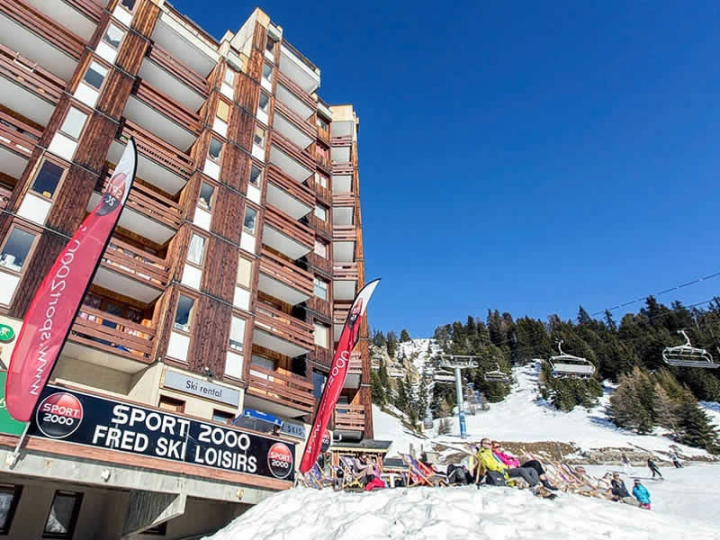 Ski hire shop Plagne Ski Bellecôte in Résidence 3000, La Plagne - Bellecote