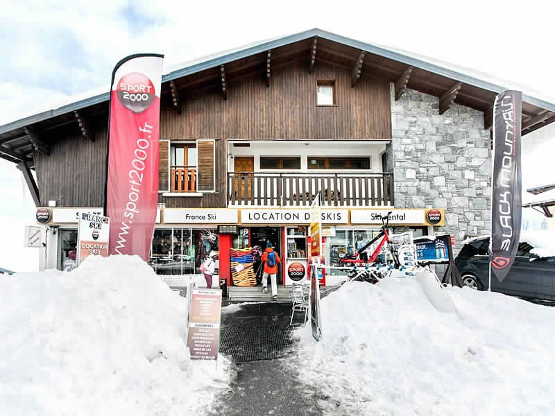 Ski hire shop France Ski in Résidence Auria - Quartier du Pla d'Adet, Saint Lary