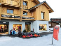 Ski hire shop Planet Glisse in La Toussuire, Résidence de lys
