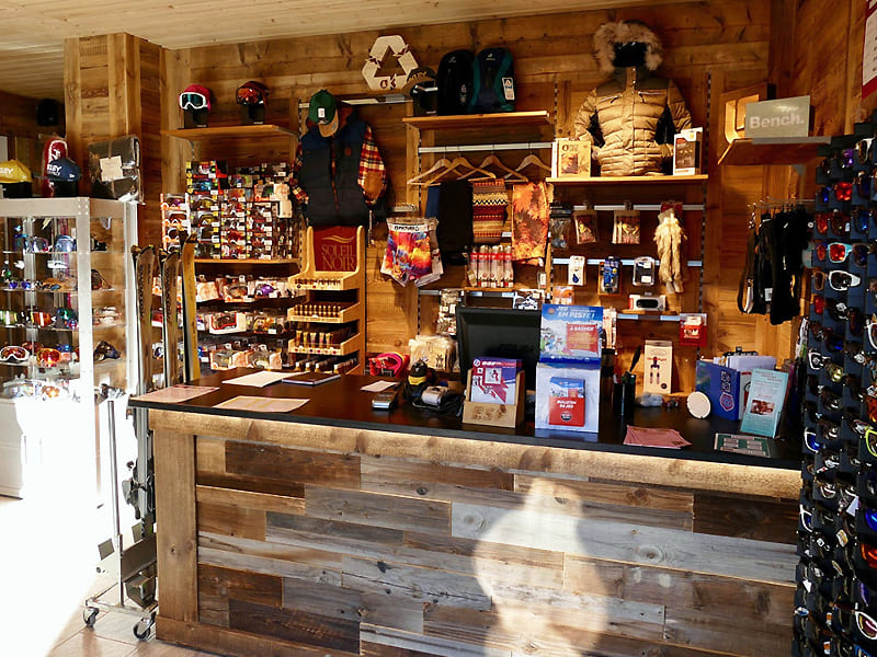 Ski hire shop Planet Glisse in Résidence de lys, La Toussuire