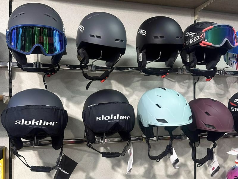 Ski hire shop SPORT 2000 Azzurra Sport in Riedstrasse 10, Zermatt