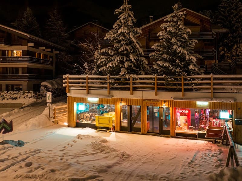 Ski hire shop Backside Verbier in Rue de Ransou 191b, Verbier