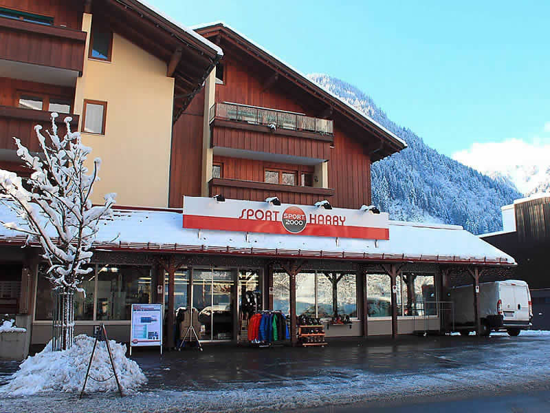 Ski hire shop Sport Harry in Silvrettastrasse 7, St. Gallenkirch