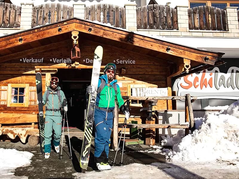 Ski hire shop Schiladl in Sonnfeldweg 1, Jochberg
