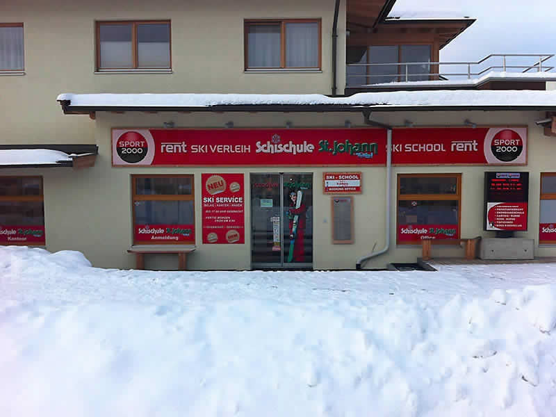 Ski hire shop Montes Ski & Bike Sport in Speckbacherstrasse 41a, St. Johann i. Tirol