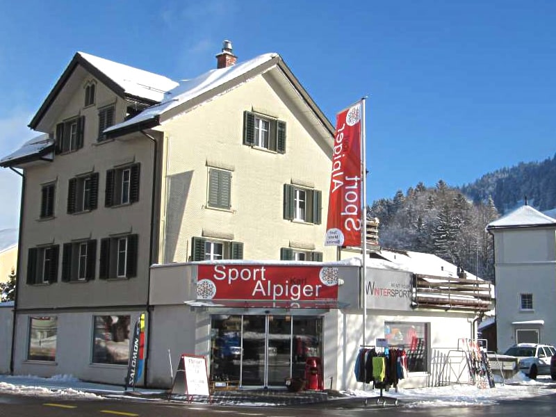 Ski hire shop Sport Karl Alpiger in Talstation Bergbahn, Alt St. Johann
