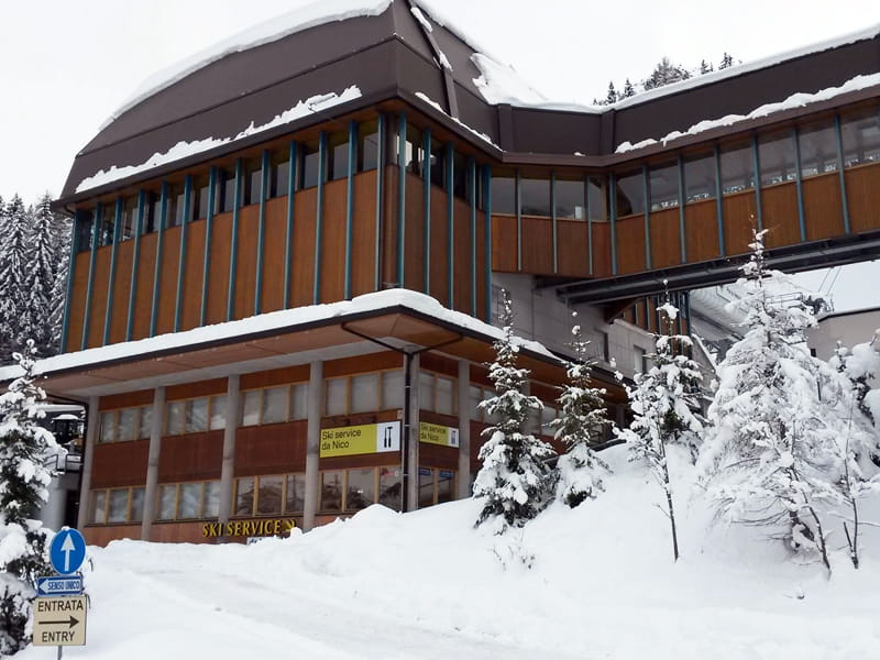 Ski hire shop Ski Service da Nico in Talstation Porta Vescovo Umlaufbahn - Via Piagn 2, Arabba