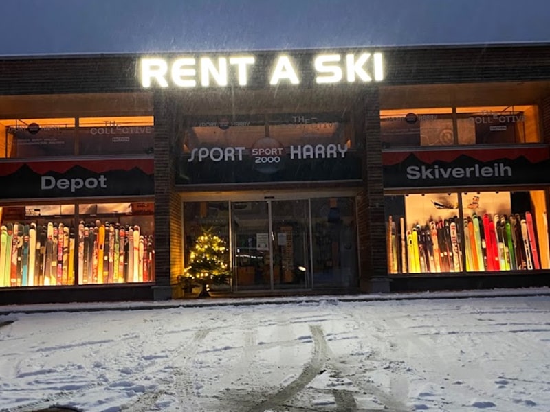 Ski hire shop Sport Harry in Talstation Valisera Grasjochbahn, St. Gallenkirch